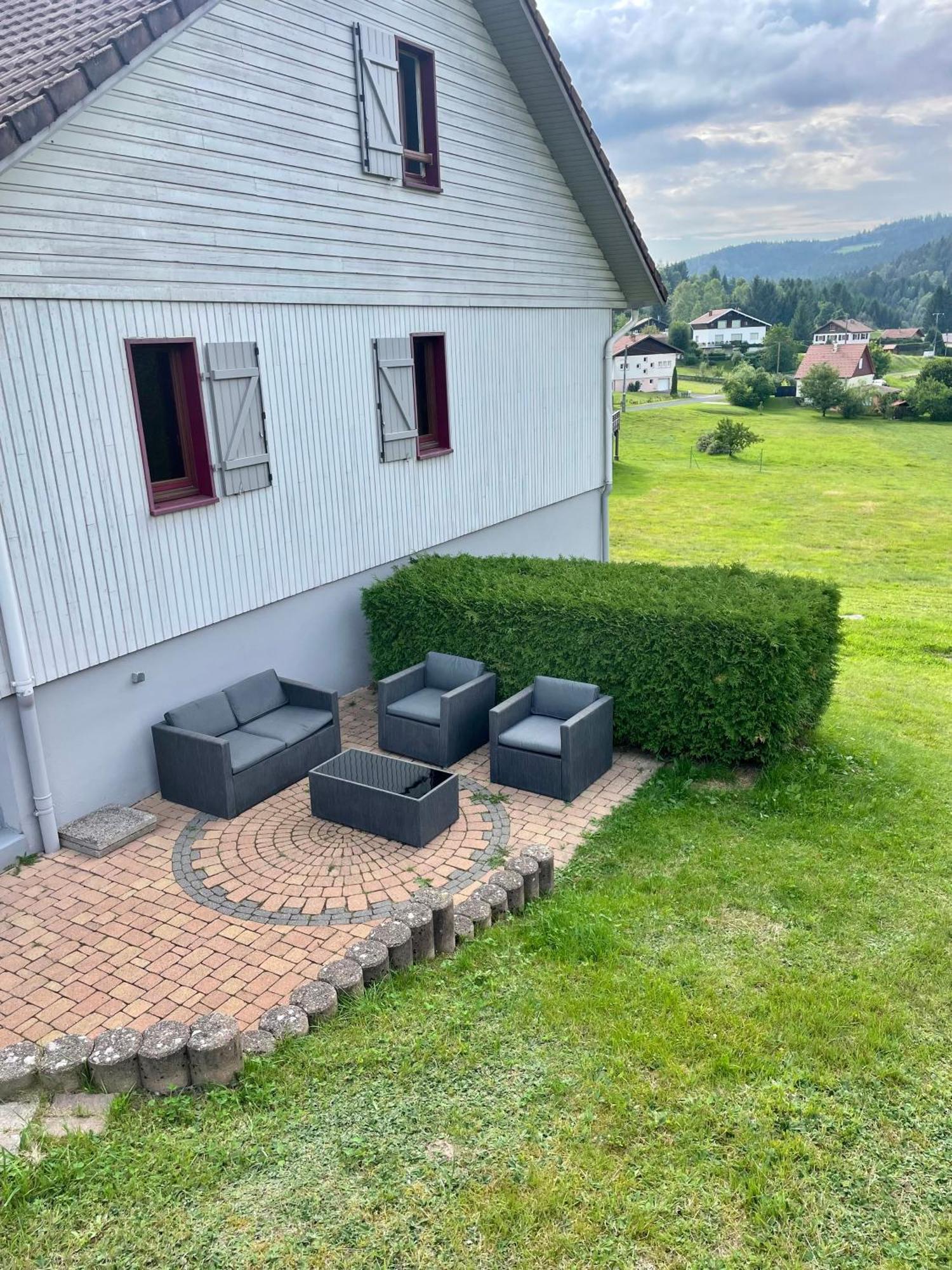 Chalet Le Cedre Bleu 10 P - 10 Min De Gerardmer Le Tholy Exterior foto